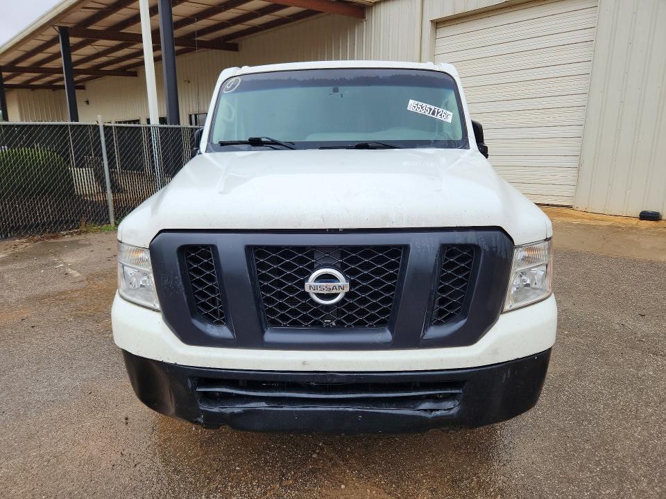 55357126 :رقم المزاد ، 1N6BF0KM0GN804350 vin ، 2016 Nissan Nv مزاد بيع