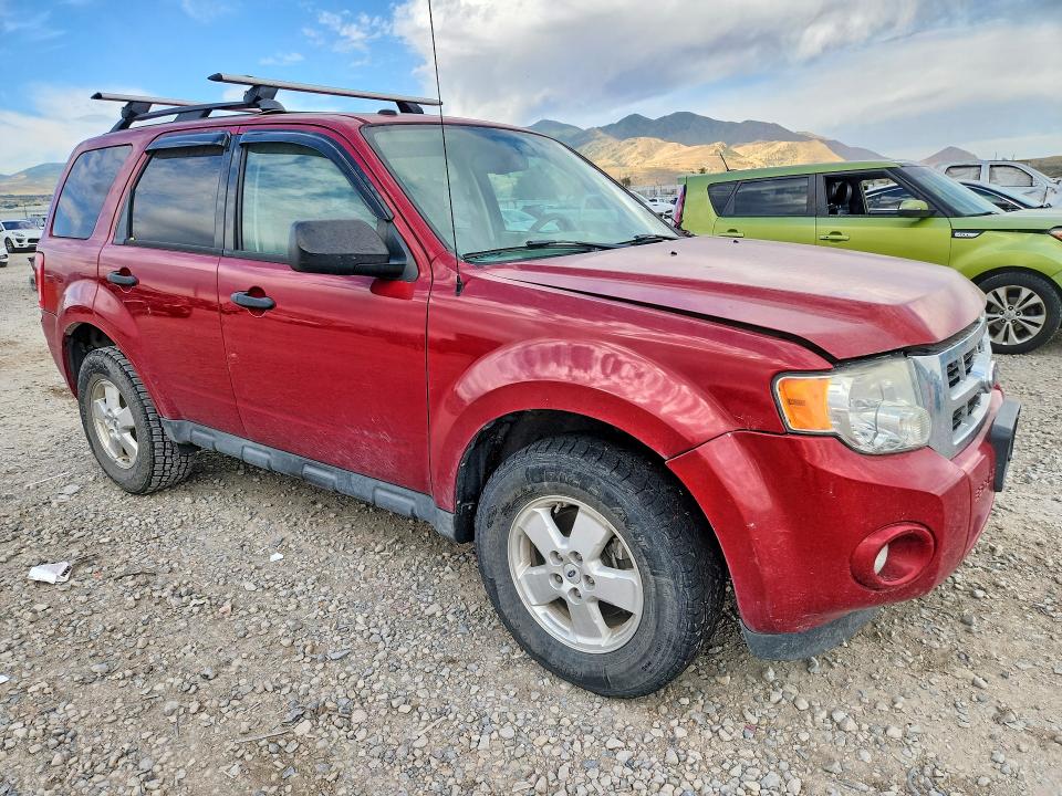 2011 Ford Escape მანქანა იყიდება აუქციონზე, vin: 1FMCU9D7XBKB30156, აუქციონის ნომერი: 59337586