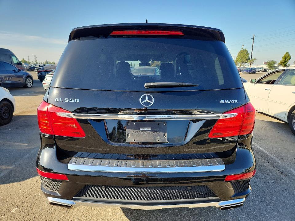 Продажа на аукционе авто 2015 Mercedes-benz Gl, vin: 4JGDF7DE1FA594188, номер лота: 57190606