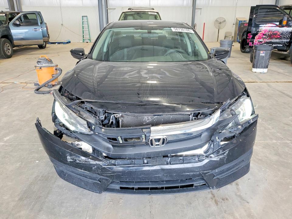 58730186 :رقم المزاد ، 19XFC2F51GE018668 vin ، 2016 Honda Civic مزاد بيع