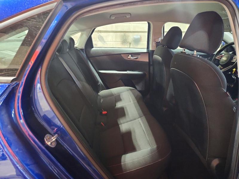 56475486 :رقم المزاد ، 3KPF24AD4ME361029 vin ، 2021 Kia Forte مزاد بيع