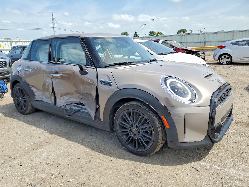Продажа на аукционе авто 2024 Mini Cooper, vin: WMW53DK08R2V09110, номер лота: 58635646