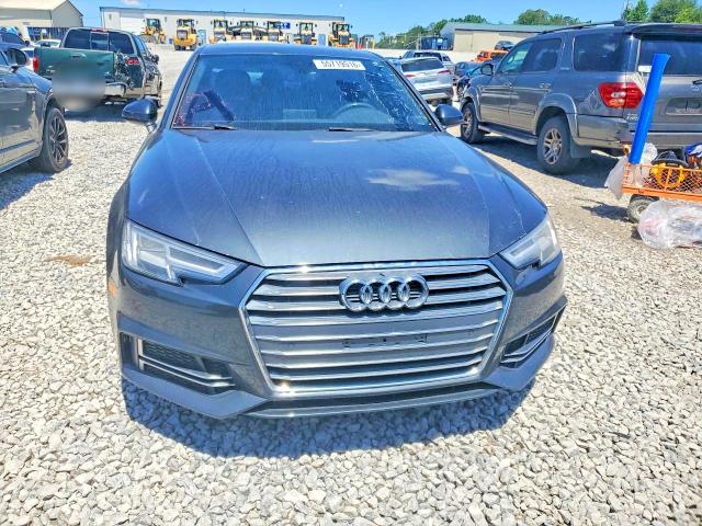 Продаж на аукціоні авто 2018 Audi A4, vin: WAULMAF48JA145667, номер лоту: 55719516