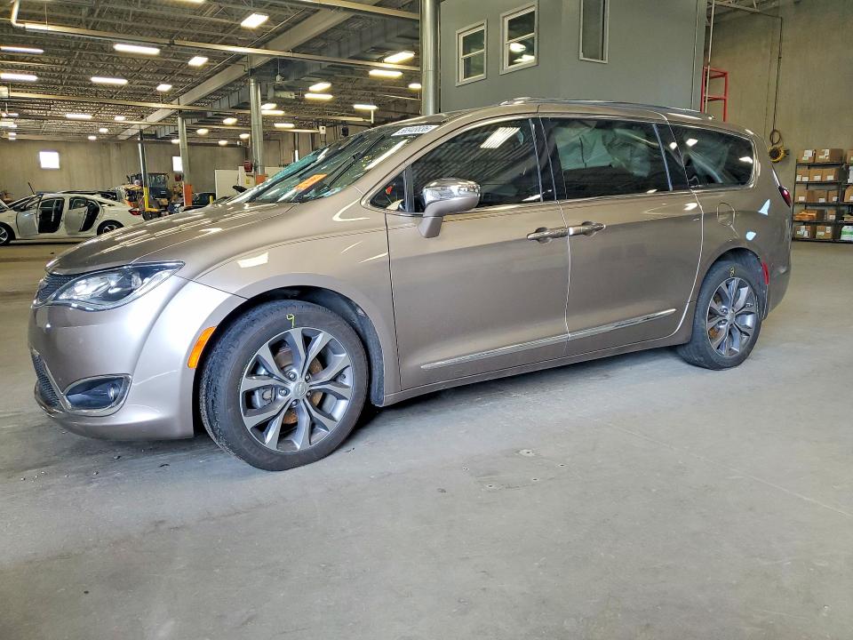 Продаж на аукціоні авто 2018 Chrysler Pacifica, vin: 2C4RC1GG7JR163436, номер лоту: 58948836