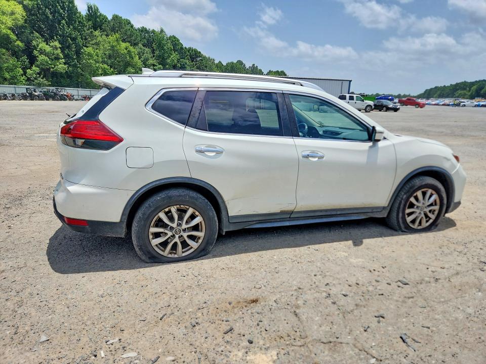 Продаж на аукціоні авто 2017 Nissan Rogue, vin: KNMAT2MVXHP545008, номер лоту: 58802046