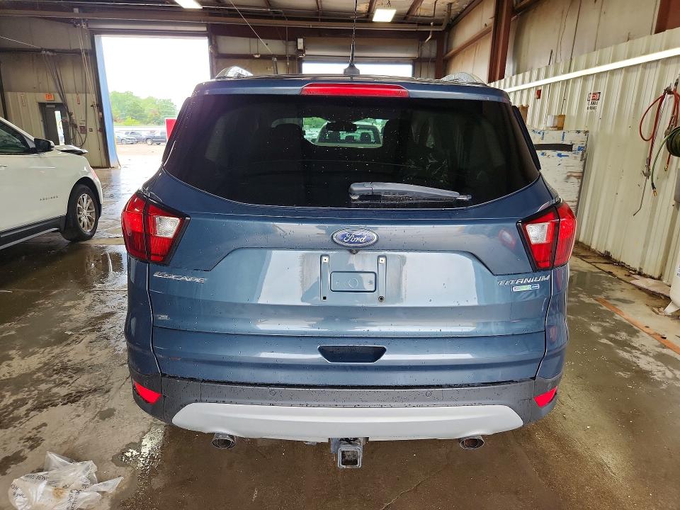 57567586 :رقم المزاد ، 1FMCU9J94KUB16828 vin ، 2019 Ford Escape مزاد بيع