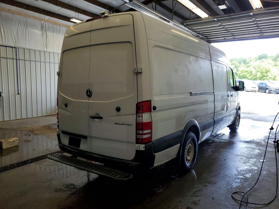 Продажа на аукционе авто 2016 Mercedes-benz Sprinter, vin: WD3PE8DD7GP247264, номер лота: 58743826