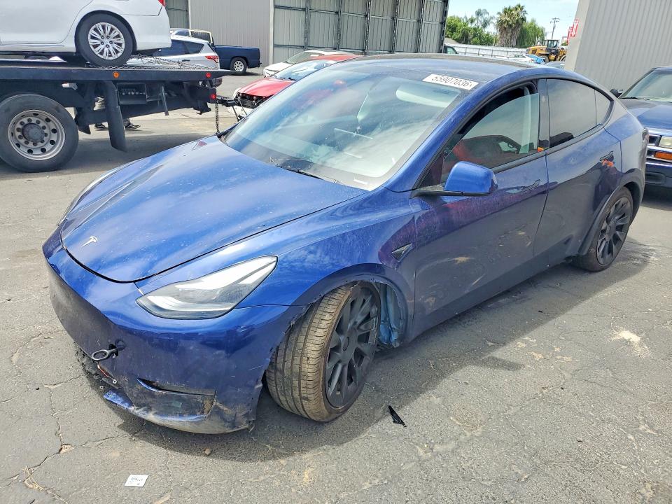 55907036 :رقم المزاد ، 7SAYGDEE8RF995803 vin ، 2024 Tesla Model Y مزاد بيع