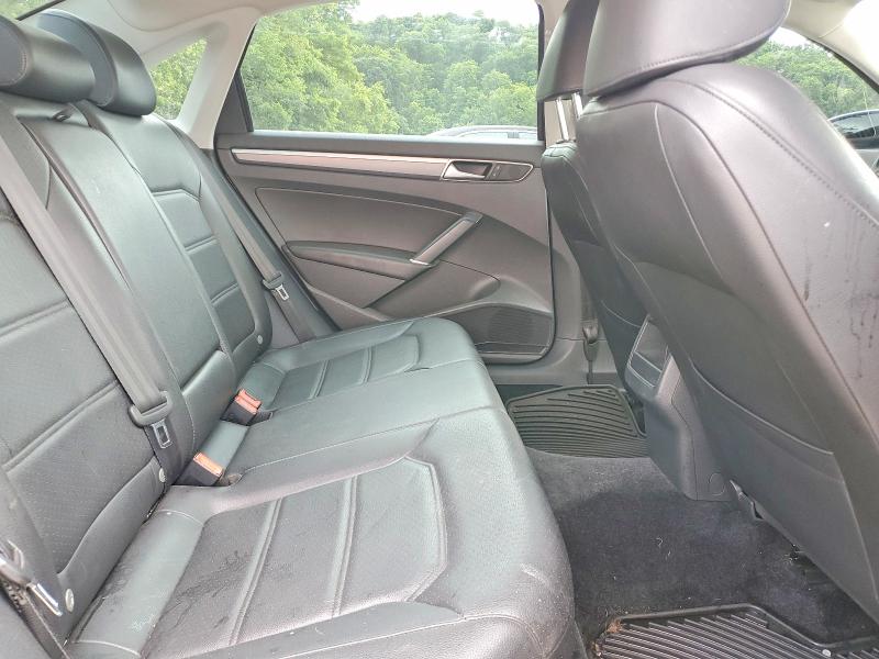 Продаж на аукціоні авто 2017 Volkswagen Passat, vin: 1VWDT7A39HC085180, номер лоту: 57432646