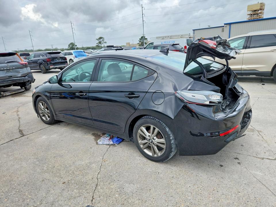 57909016 :رقم المزاد ، 5NPD84LF6HH051518 vin ، 2017 Hyundai Elantra مزاد بيع