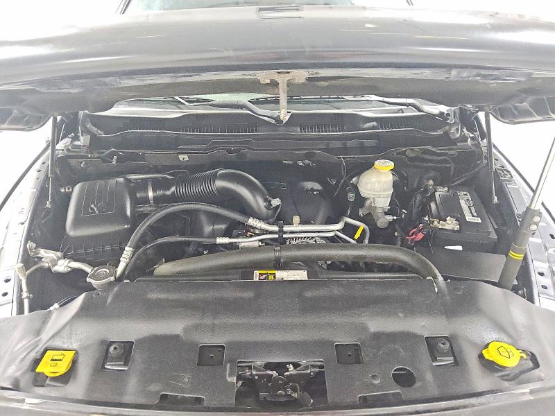 53227996 :رقم المزاد ، 1C6RR6LT9JS275417 vin ، 2018 Ram 1500 مزاد بيع
