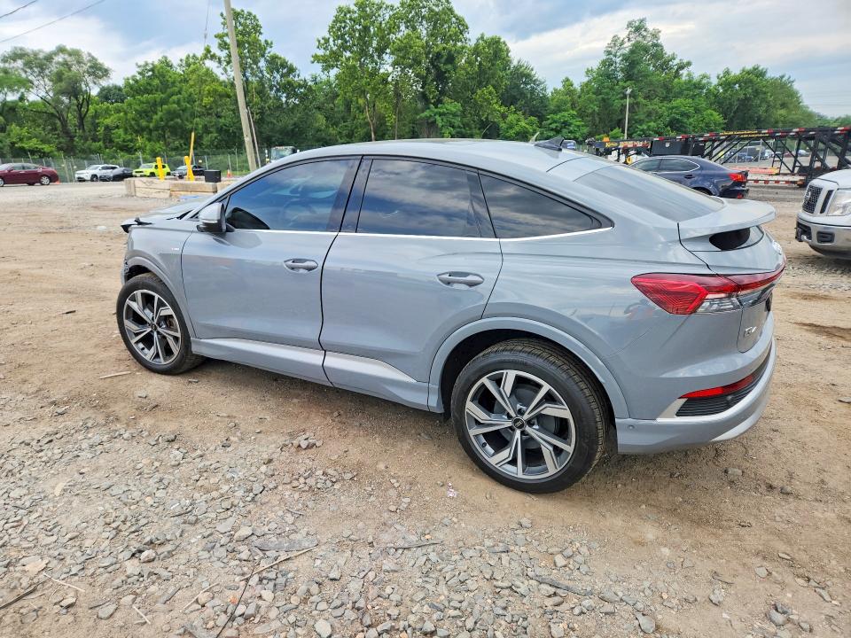 58723616 :رقم المزاد ، WA142BFZ8PP025379 vin ، 2023 Audi Q4 E-tron مزاد بيع