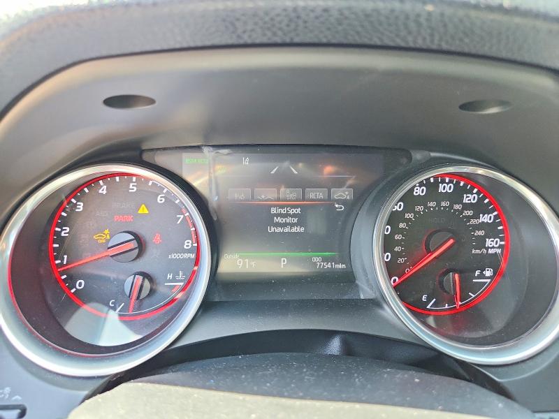 57244746 :رقم المزاد ، 4T1B61HK5JU053088 vin ، 2018 Toyota Camry مزاد بيع