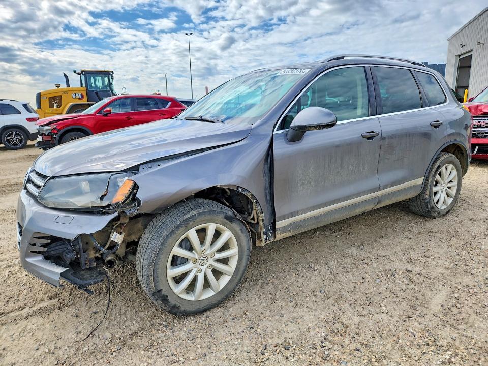 Auction sale of the 2011 Volkswagen Touareg, vin: WVGFK9BP6BD002006, lot number: 57735176