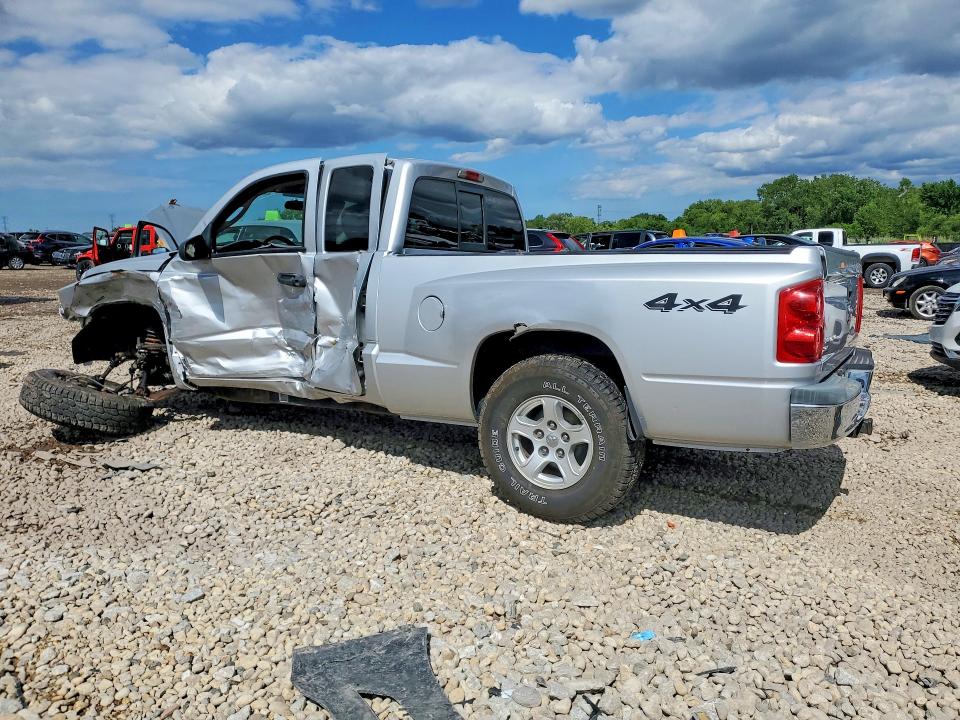 2005 Dodge Dakota მანქანა იყიდება აუქციონზე, vin: 1D7HW42K15S295733, აუქციონის ნომერი: 57424046