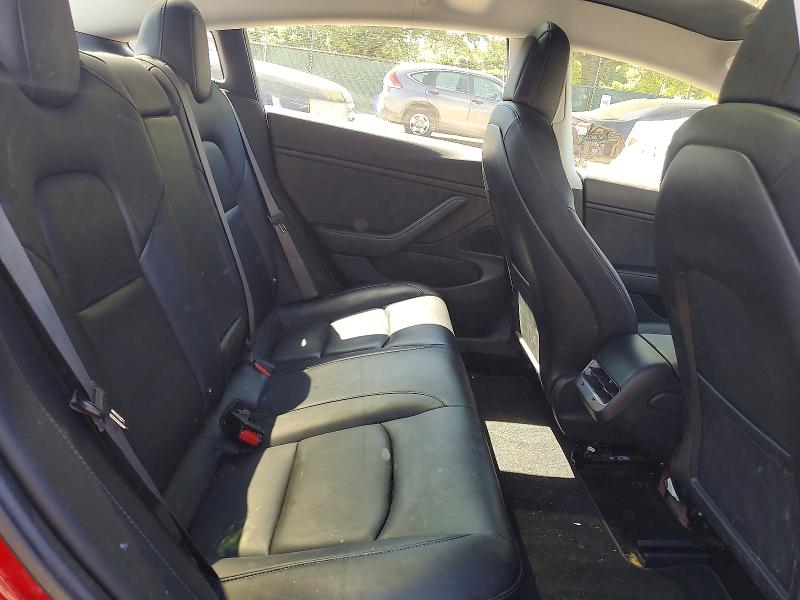 Продажа на аукционе авто 2018 Tesla Model 3, vin: 5YJ3E1EA0JF040717, номер лота: 55595136