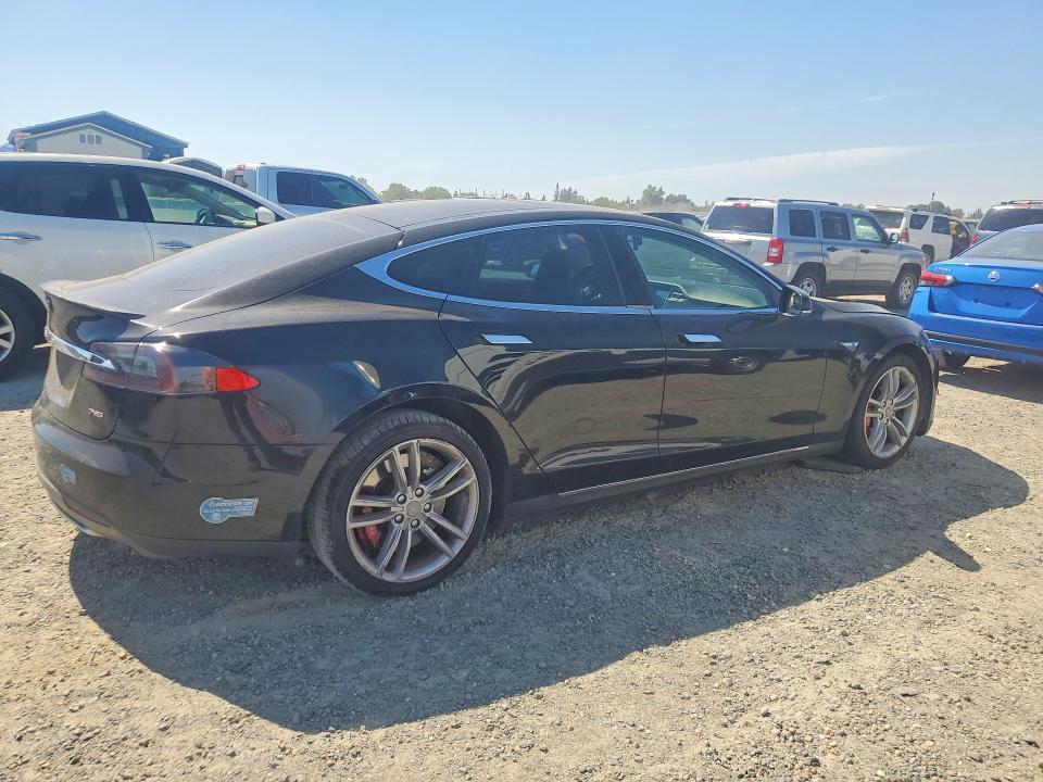 57870326 :رقم المزاد ، 5YJSA1H16EFP47507 vin ، 2014 Tesla Model S مزاد بيع