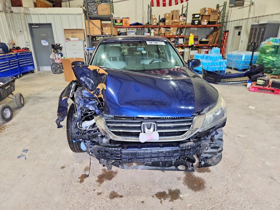 2015 Honda Accord მანქანა იყიდება აუქციონზე, vin: 1HGCR2F80FA254856, აუქციონის ნომერი: 57327206