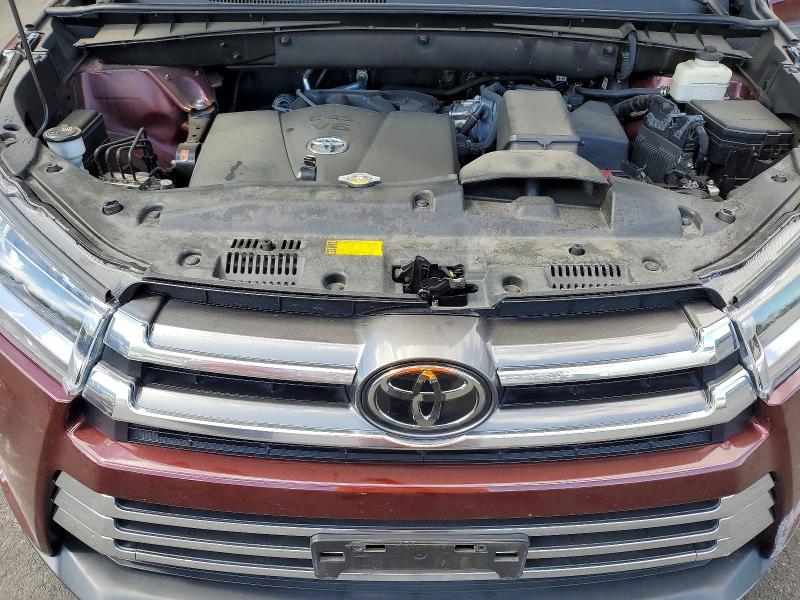 2017 Toyota Highlander მანქანა იყიდება აუქციონზე, vin: 5TDDZRFH7HS433879, აუქციონის ნომერი: 57813546