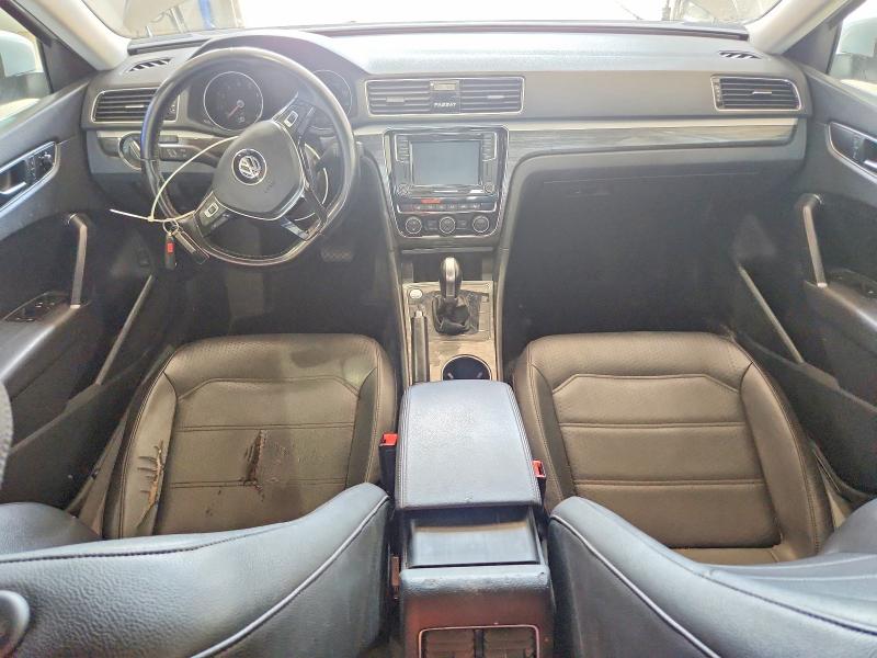 Продаж на аукціоні авто 2018 Volkswagen Passat, vin: 1VWBA7A33JC044501, номер лоту: 58070306