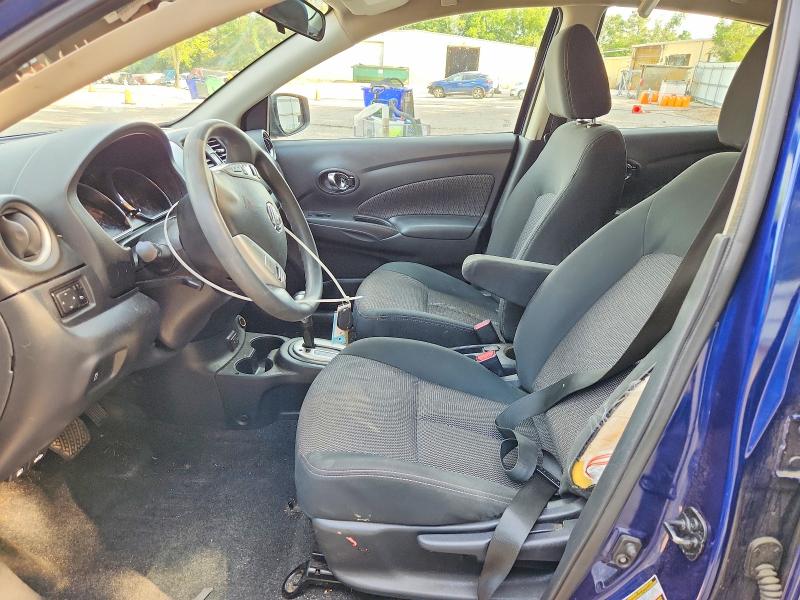 58818526 :رقم المزاد ، 3N1CN7AP1KL841398 vin ، 2019 Nissan Versa مزاد بيع
