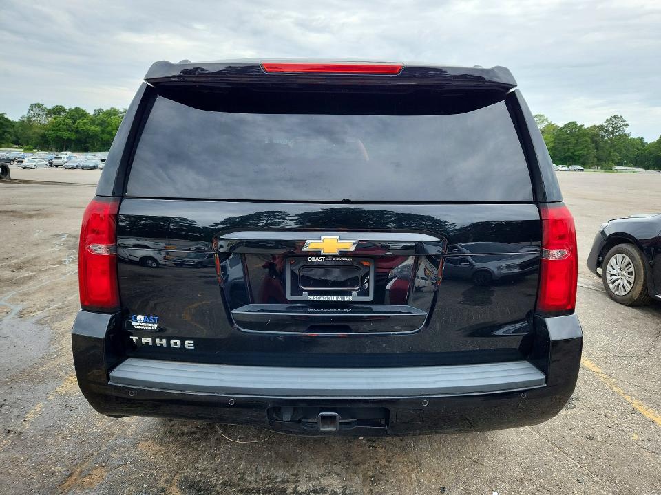 57495626 :رقم المزاد ، 1GNSCBKC7KR125103 vin ، 2019 Chevrolet Tahoe مزاد بيع
