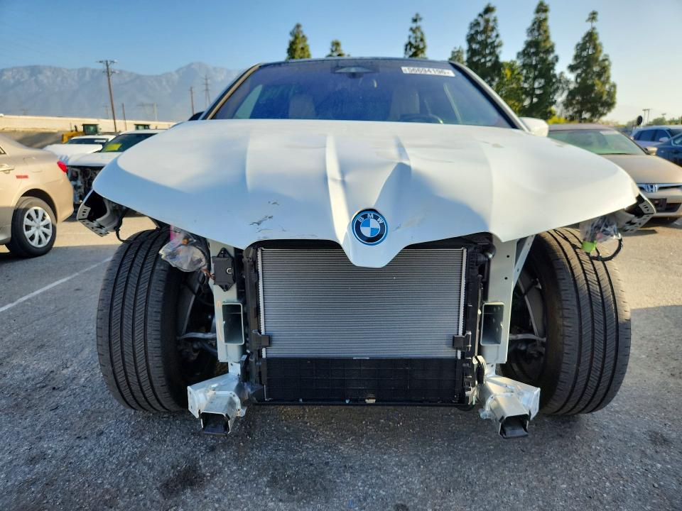 Продажа на аукционе авто 2025 Bmw Ix, vin: WB523CF00SCT40738, номер лота: 56694196