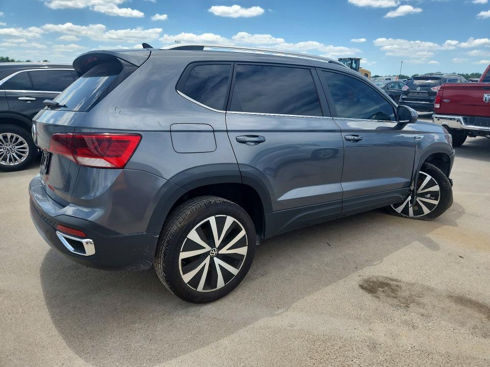 2024 Volkswagen Taos მანქანა იყიდება აუქციონზე, vin: 3VVSX7B29RM020366, აუქციონის ნომერი: 55549906