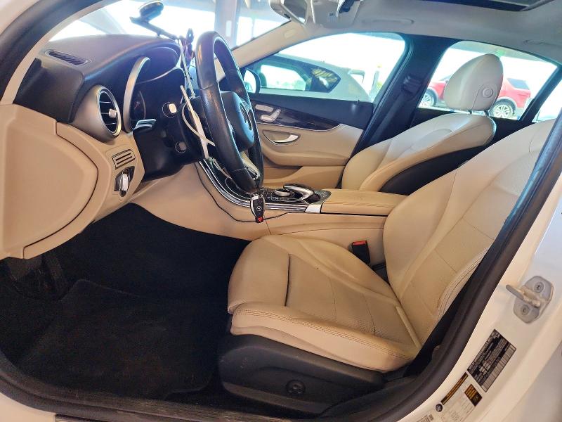 56863586 :رقم المزاد ، 55SWF4JB6GU106365 vin ، 2016 Mercedes-benz C مزاد بيع