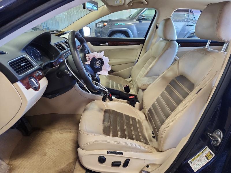 57499626 :رقم المزاد ، 1VWCN7A31DC068065 vin ، 2013 Volkswagen Passat مزاد بيع