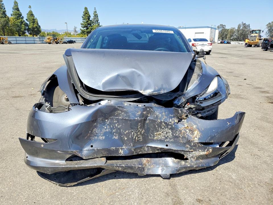 55361526 :رقم المزاد ، 5YJ3E1EB0MF936657 vin ، 2021 Tesla Model 3 مزاد بيع