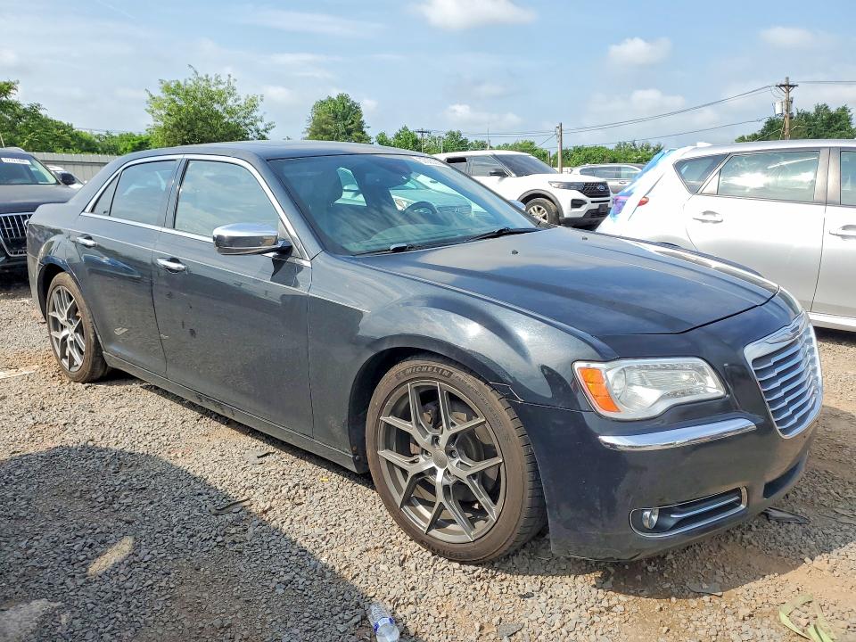 Продаж на аукціоні авто 2014 Chrysler 300c, vin: 2C3CCAET2EH141933, номер лоту: 57035206