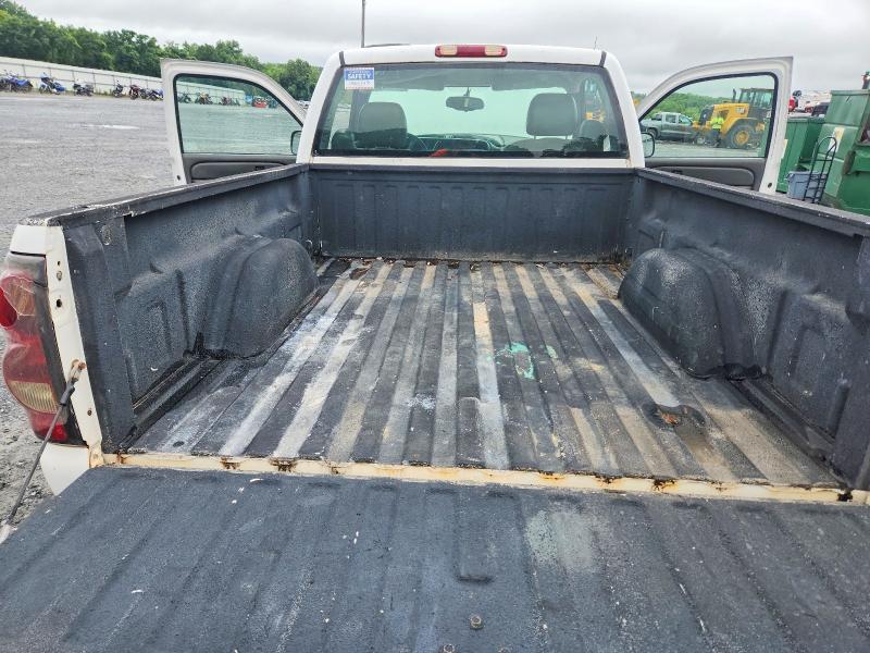 2004 Chevrolet Silverado მანქანა იყიდება აუქციონზე, vin: 1GCEC14X04Z176865, აუქციონის ნომერი: 58118216
