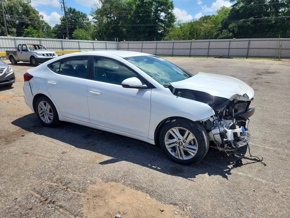 2020 Hyundai Elantra მანქანა იყიდება აუქციონზე, vin: 5NPD84LF0LH594761, აუქციონის ნომერი: 59020956