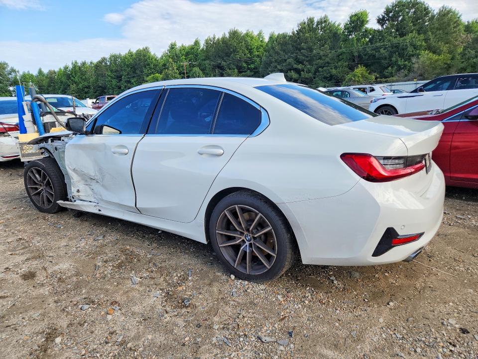 57200706 :رقم المزاد ، 3MW5R1J00M8B71386 vin ، 2021 Bmw 330i مزاد بيع