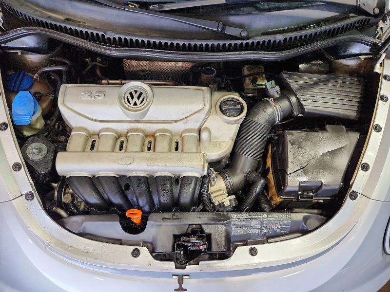 56162476 :رقم المزاد ، 3VWRF31Y77M412299 vin ، 2007 Volkswagen New Beetle مزاد بيع