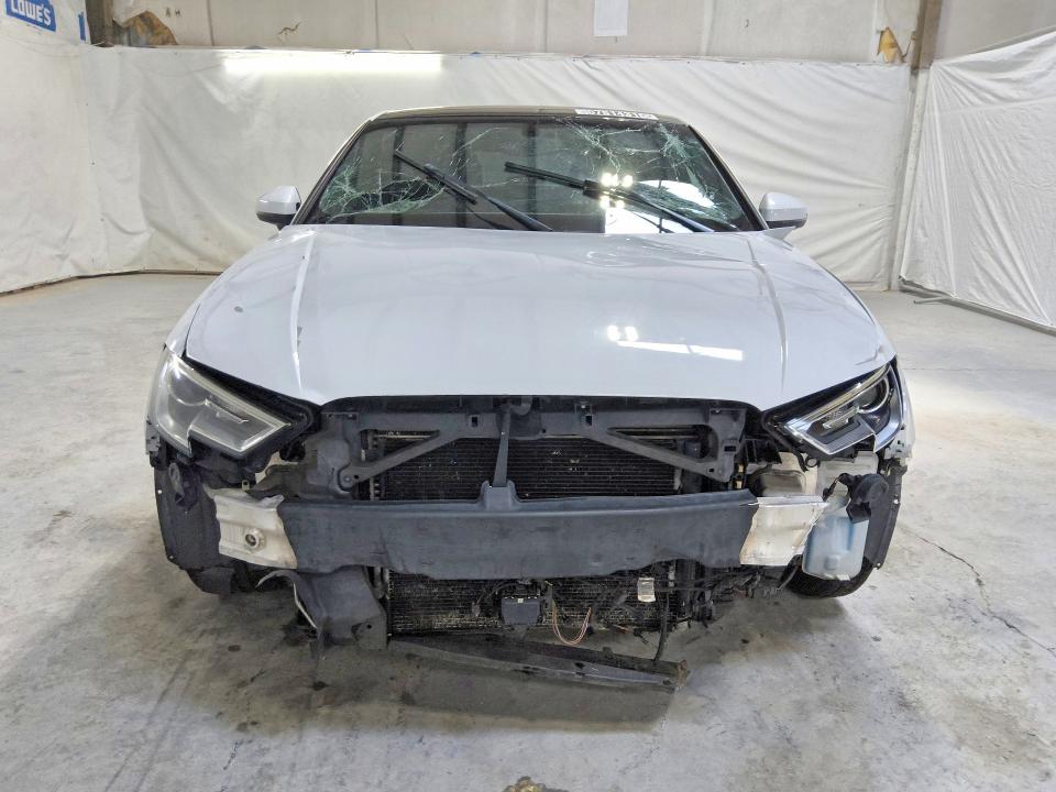 57814316 :رقم المزاد ، WAUJ8GFF2H1059457 vin ، 2017 Audi A3 مزاد بيع