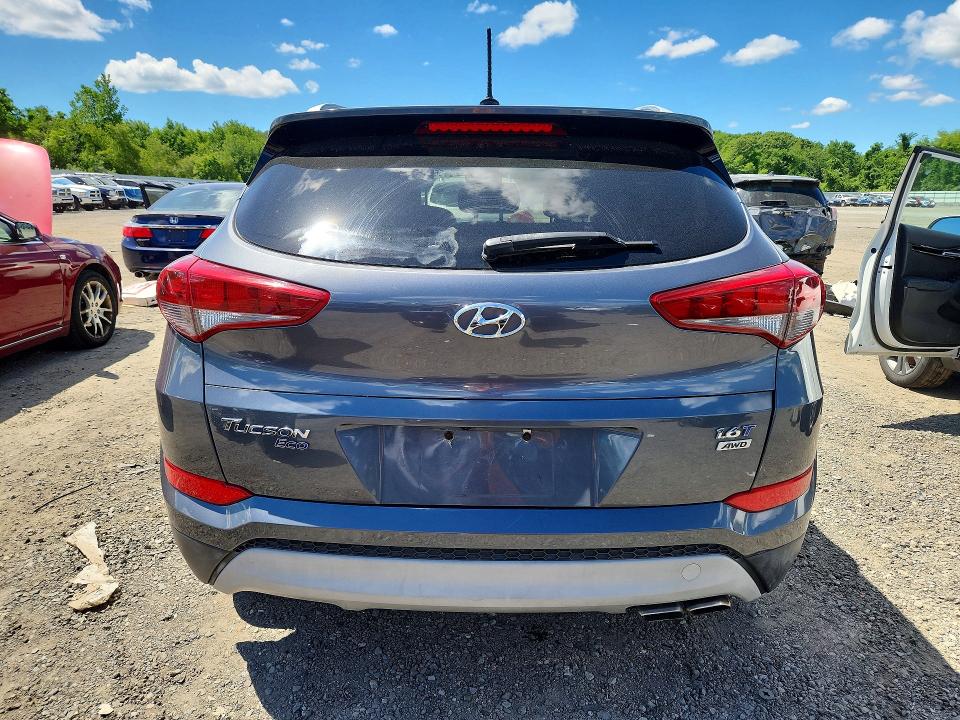 2017 Hyundai Tucson მანქანა იყიდება აუქციონზე, vin: KM8J3CA21HU288141, აუქციონის ნომერი: 56996666