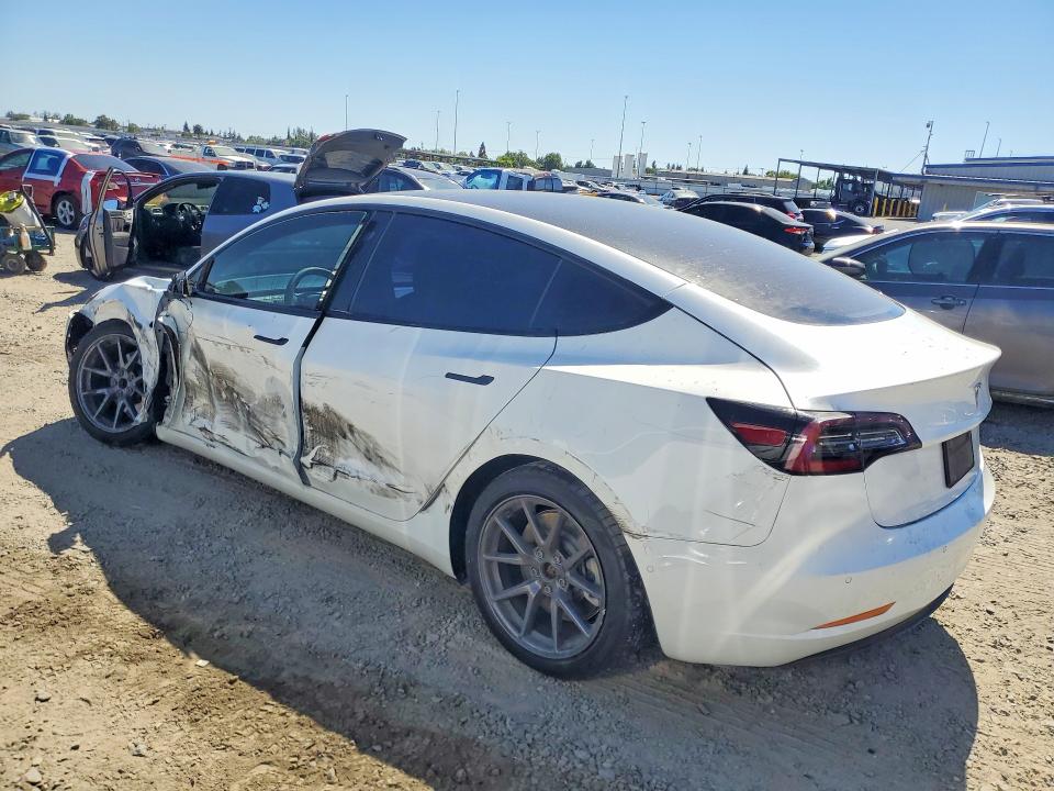 57513686 :رقم المزاد ، 5YJ3E1EA8MF941452 vin ، 2021 Tesla Model 3 مزاد بيع