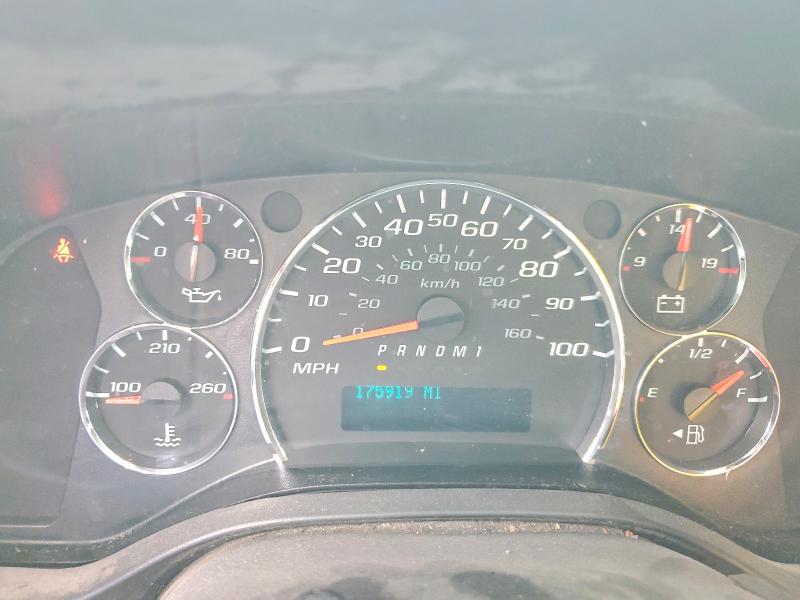 68691536 :رقم المزاد ، 1GD072CF8F1181211 vin ، 2015 Gmc Savana مزاد بيع