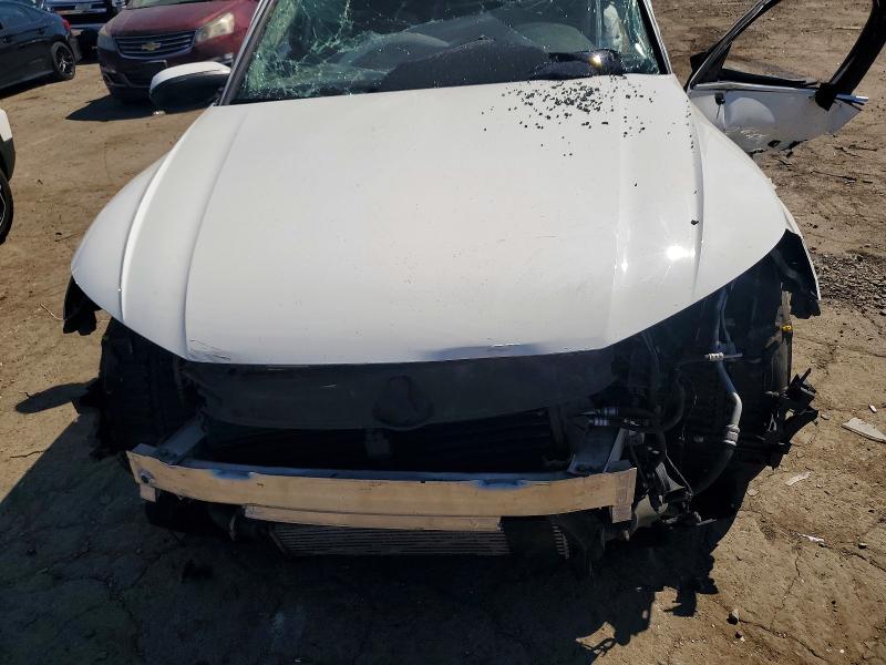 55364776 :رقم المزاد ، WA1BNAFY8J2228549 vin ، 2018 Audi Q5 مزاد بيع
