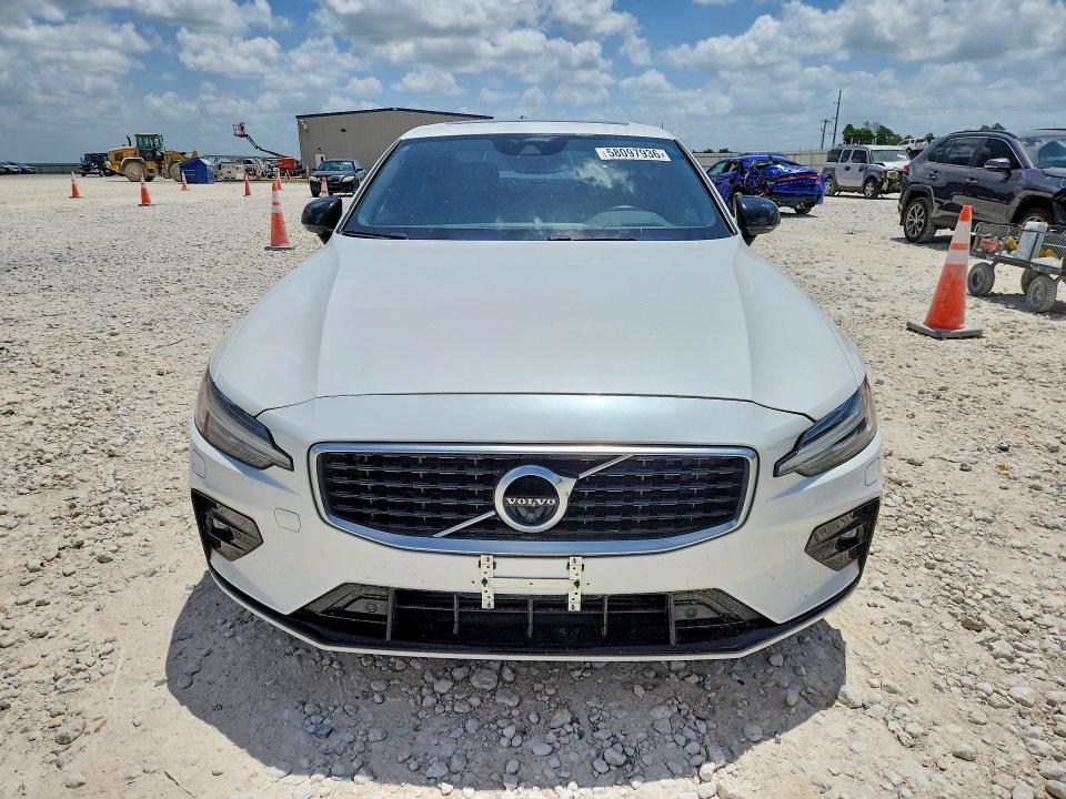 Продажа на аукционе авто 2019 Volvo S60, vin: 7JRA22TM3KG012258, номер лота: 58097936