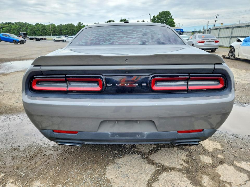 2018 Dodge Challenger მანქანა იყიდება აუქციონზე, vin: 2C3CDZBT6JH130752, აუქციონის ნომერი: 58702306