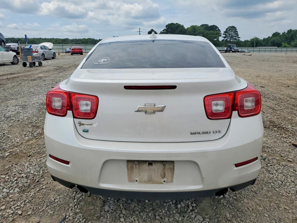 55739846 :رقم المزاد ، 1G11F5SL2FF179275 vin ، 2015 Chevrolet Malibu مزاد بيع