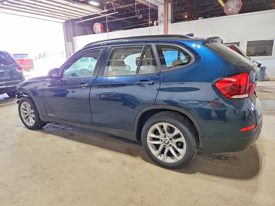 2015 Bmw X1 მანქანა იყიდება აუქციონზე, vin: WBAVL1C58FVY28607, აუქციონის ნომერი: 55508456