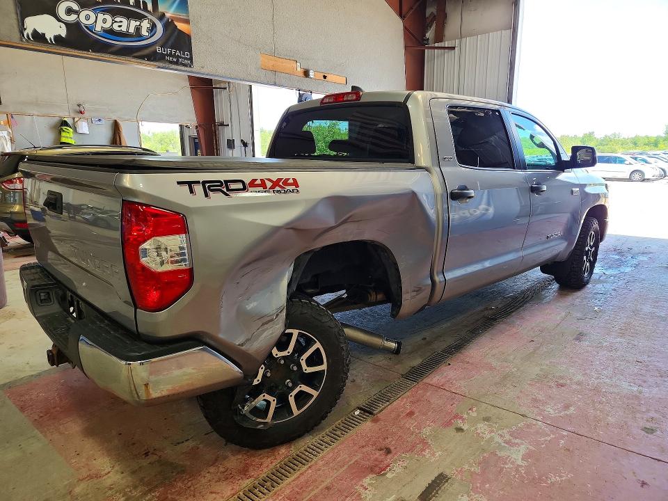 Продажа на аукционе авто 2021 Toyota Tundra, vin: 5TFDY5F15MX980653, номер лота: 58143556