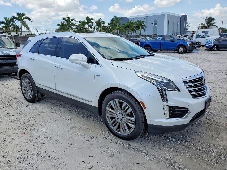56191476 :رقم المزاد ، 1GYKNERS8JZ140347 vin ، 2018 Cadillac Xt5 مزاد بيع