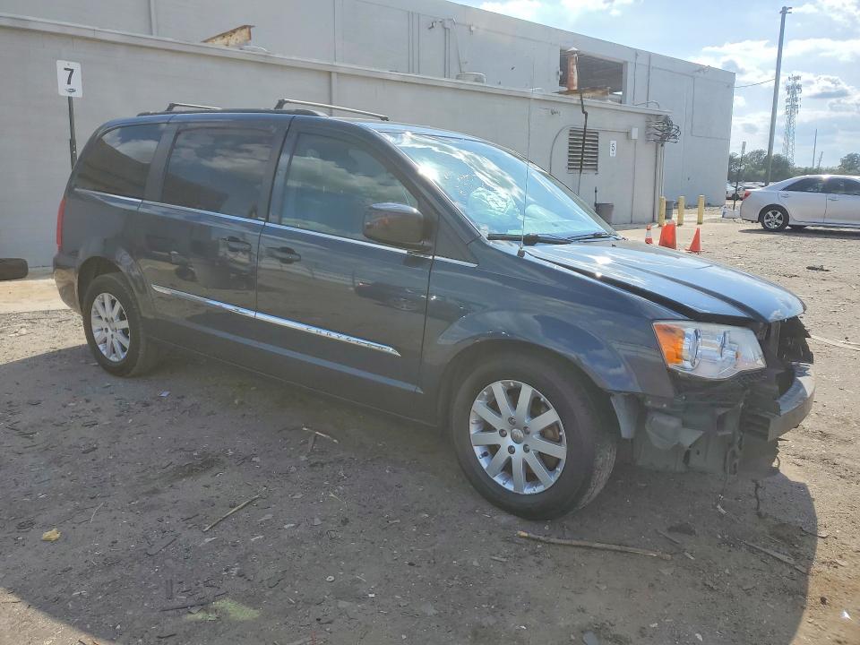 2014 Chrysler Town & Country მანქანა იყიდება აუქციონზე, vin: 2C4RC1BG1ER326174, აუქციონის ნომერი: 58842226