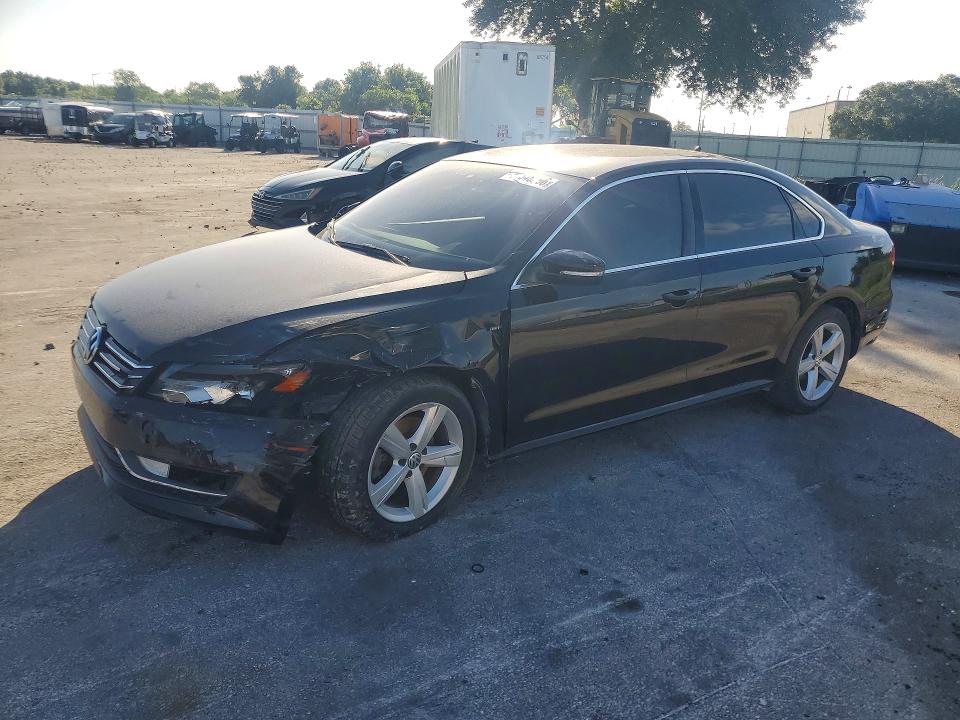 Продажа на аукционе авто 2015 Volkswagen Passat, vin: 1VWAT7A3XFC095359, номер лота: 56348296