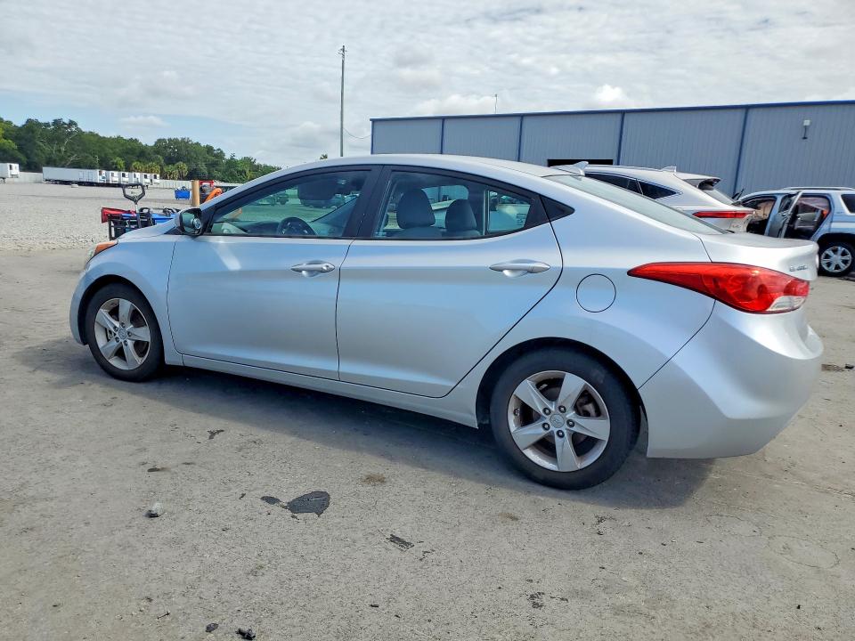 56458156 :رقم المزاد ، 5NPDH4AE6DH286196 vin ، 2013 Hyundai Elantra مزاد بيع